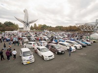 400台の痛車・痛単車・痛チャリが大阪・万博公園に集結、コスプレ撮影もOK 10月9日 画像