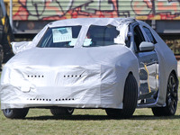BMWの新型電動セダン『i5』、エントリーモデルの車名が意外なところから判明？ 画像