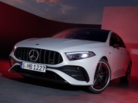 メルセデスAMG『A35』 が表情一新、「A45」と同じ顔に…改良新型を欧州発表 画像