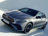 メルセデスベンツ Aクラス PHEV、EVモードは81kmに…改良新型を欧州発表 画像