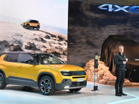 ジープの電動SUV『アベンジャー』、欧州発売記念車が登場…パリモーターショー2022 画像
