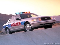 「チェイスは危険なパトカー」フォード、警察からの訴えに和解か 画像