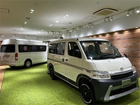 キャンピングカー市場参入の双日、第1号販売店をお台場にオープン 画像