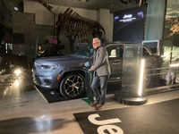 「ジープは恐竜のように進化し、さらに進化する」ステランティス日本法人社長 画像