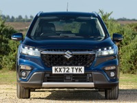 スズキのミドルSUV『Sクロス』新型、電動化を促進…フルハイブリッド設定 画像
