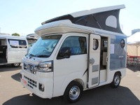 初心者もアウトドアを楽しめる装備が充実、TOWAの軽キャン…お台場キャンピングカーフェア2022 画像