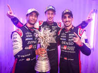 【WEC 最終戦】トヨタ、4季連続の2冠制覇を達成…ドライバー部門王者は平川亮ら8号車トリオ 画像