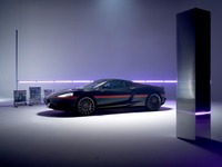 マクラーレンGT×YOSHIROTTEN、アートカーを全国で巡回展示 11月24日より 画像