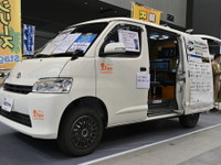 人気のミニバンと同等の価格で買えるカジュアルなキャンピングカー…福岡キャンピングカーショー2022 画像