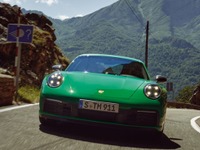 ポルシェ 911 に伝統の「T」、軽量2シーター…ロサンゼルスモーターショー2022出展へ 画像