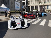 都庁前をZEVがパレード、小池知事も試乗…展示・走行イベント ZEV-Tokyo Festival 画像