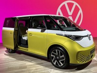 VWの電動ミニバン『ID. Buzz』、北米導入は2024年…ロサンゼルスモーターショー2022 画像