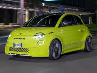 アバルト初のEV、フィアット『500e』を155馬力に強化…欧州発表 画像