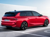 オペル アストラ 新型、ワゴンにもEV…欧州発表 画像