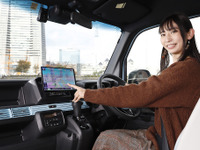 アウトドアの満足度がさらに高まる！ パナソニック ストラーダ最新モデル、有機EL搭載の10V型大画面「CN-F1X10BGD」の実力 画像