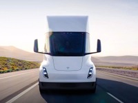 テスラのEVトラック『セミ』、米国で納車開始…航続805kmを達成 画像