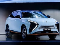 東風風行、5年後に脱ガソリン車…新MPVコンセプトと電動SUVを発表［中国］ 画像
