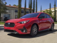 スバル インプレッサ 新型、「RS」は182馬力ボクサー＋スポーティな内外装…米国仕様［詳細写真］ 画像