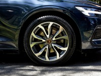 制動能力や耐摩耗性が向上、第7世代のオールラウンドタイヤ、コンチネンタル「ウルトラコンタクトUC7」発売へ 画像