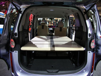 【東京オートサロン09】ビアンテ ロータス RVスペシャル…フラットベッド 画像