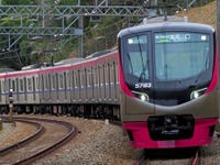 京王の座席指定列車でサイクルトレインの実証実験…定員6人程度、新宿-高尾山口間往復　2023年1月28日 画像