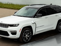 ジープ、電動化モデル「4xe」を中心に出展へ…CES 2023 画像