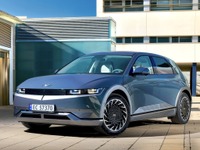 ヒョンデのEV『アイオニック5』が「カニ歩き」…CES 2023 画像