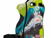 初音ミクコラボシートなど、ブリッドは最新シートを多数展示…東京オートサロン2023 画像