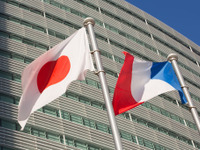 日産・ルノーとの越年案件が前進、出資比率を対等に月内合意へ［新聞ウォッチ］ 画像