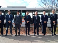 埼玉工業大学の自動運転バスがまた進化、千葉市長や京成バス運転手も実感 画像