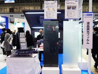 透過率5%の“黒色”を実現、凸版印刷の新車載用調光フィルム…オートモーティブワールド2023 画像
