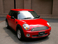 MINI 50台、東京都心を走る…ブランド生誕50周年記念 画像