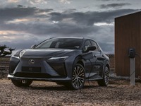 レクサス最初のEV専用車『RZ』、今春米国発売へ…5万9650ドルから 画像