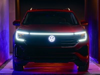 VWのラージSUV『アトラス』に改良新型、グリルバーが光る［詳細写真］ 画像