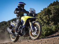 【スズキ Vストローム800DE 試乗】これこそがアドベンチャーマシンの本来の姿だ…鈴木大五郎 画像