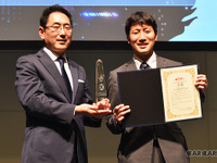 自動車業界のプロが選ぶ『いいクルマアワード2023』…大賞は6年連続プリウス、特別賞にアルファード 画像