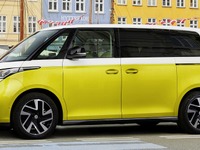 VWのEVミニバン『ID. Buzz』、3列シートのロング登場へ…今夏発表予定 画像