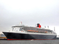 クイーン・メリー2、日本初寄港 画像