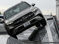 【メルセデスベンツ GLC 新型】オフロードテストコースで走破性と安全性に注目［詳細画像］ 画像