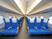 新幹線で特大荷物のデッキ設置が可能に…東海道・山陽新幹線の16両編成　5月24日から 画像
