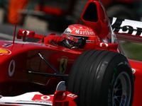 イギリスGPで7勝目を狙うシューマッハ……骨を折ったサーキット 画像