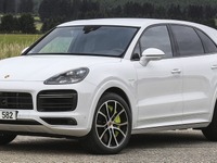 ポルシェ『カイエン』次期型のEV、VWの工場で生産へ…2020年代後半に発売予定 画像