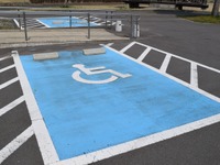 車椅子使用者用駐車場の適正利用に向けてガイドラインを作成 画像