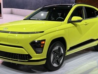 ヒョンデの小型SUV『コナ』新型にEV、日本にも導入予定…ニューヨークモーターショー2023 画像