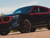 BMW「M」専用電動SUV『XM』に頂点「レーベル・レッド」…上海モーターショー2023で発表へ 画像
