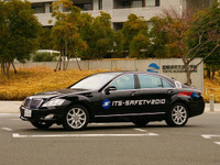【ITS-SAFETY 2010】官民合同で大規模デモンストレーション実施 画像