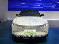トヨタがファミリー向けに電動SUV『bZフレックススペース』を開発中…上海モーターショー2023 画像