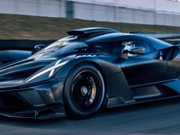 ブガッティの「火球」は1600馬力、市販版のプロトタイプ写真公開…完売のサーキット専用車 画像