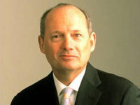 デニス、マクラーレンのスランプ説を否定 画像