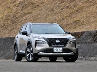 日産 エクストレイル「センターコンソールがタフさとプレミアムさの象徴」…インテリアデザイナー ・インタビュー 画像